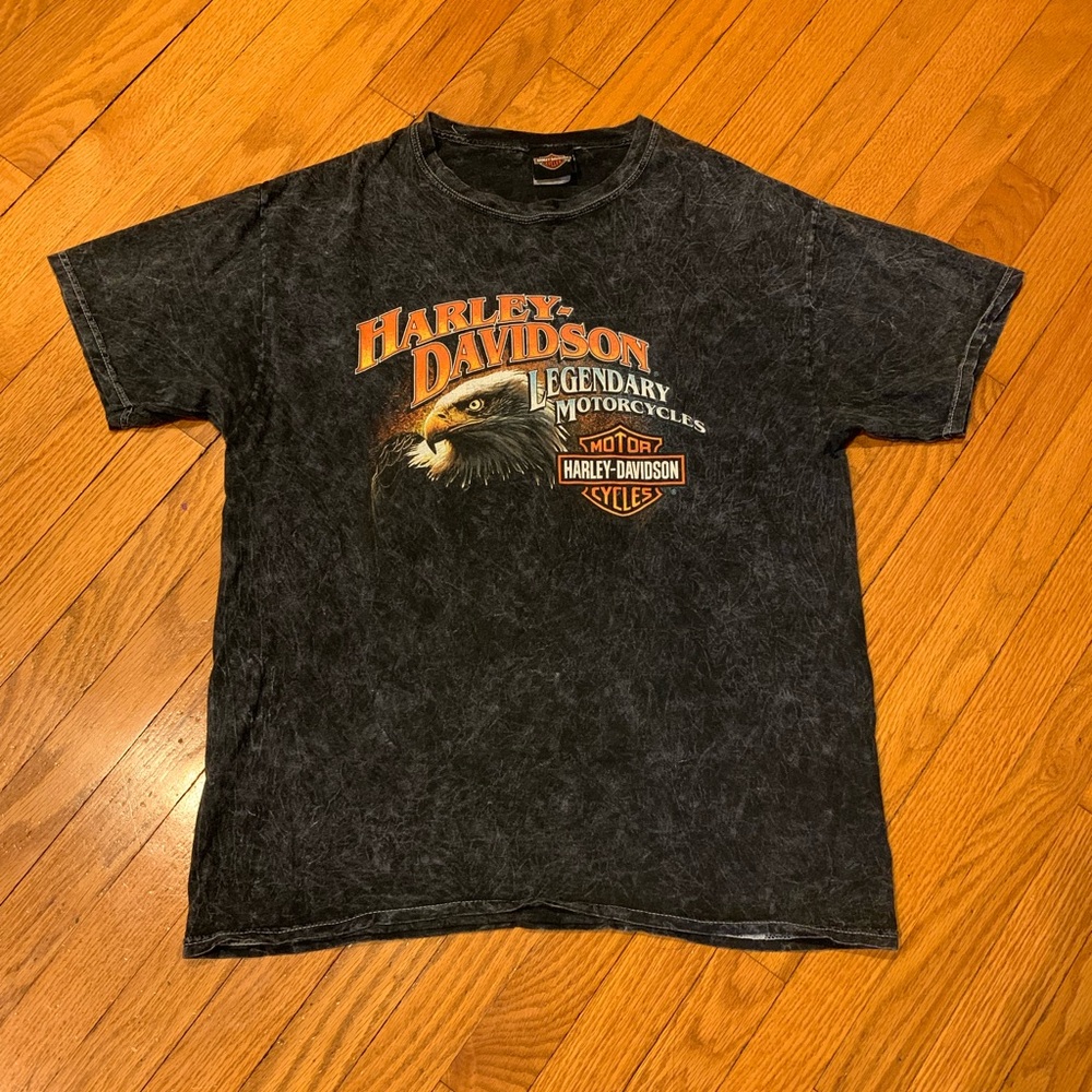 Harley-Davidson Legendary Motorcycles Lake Geneva Wisconsin Stone Wash Shirt